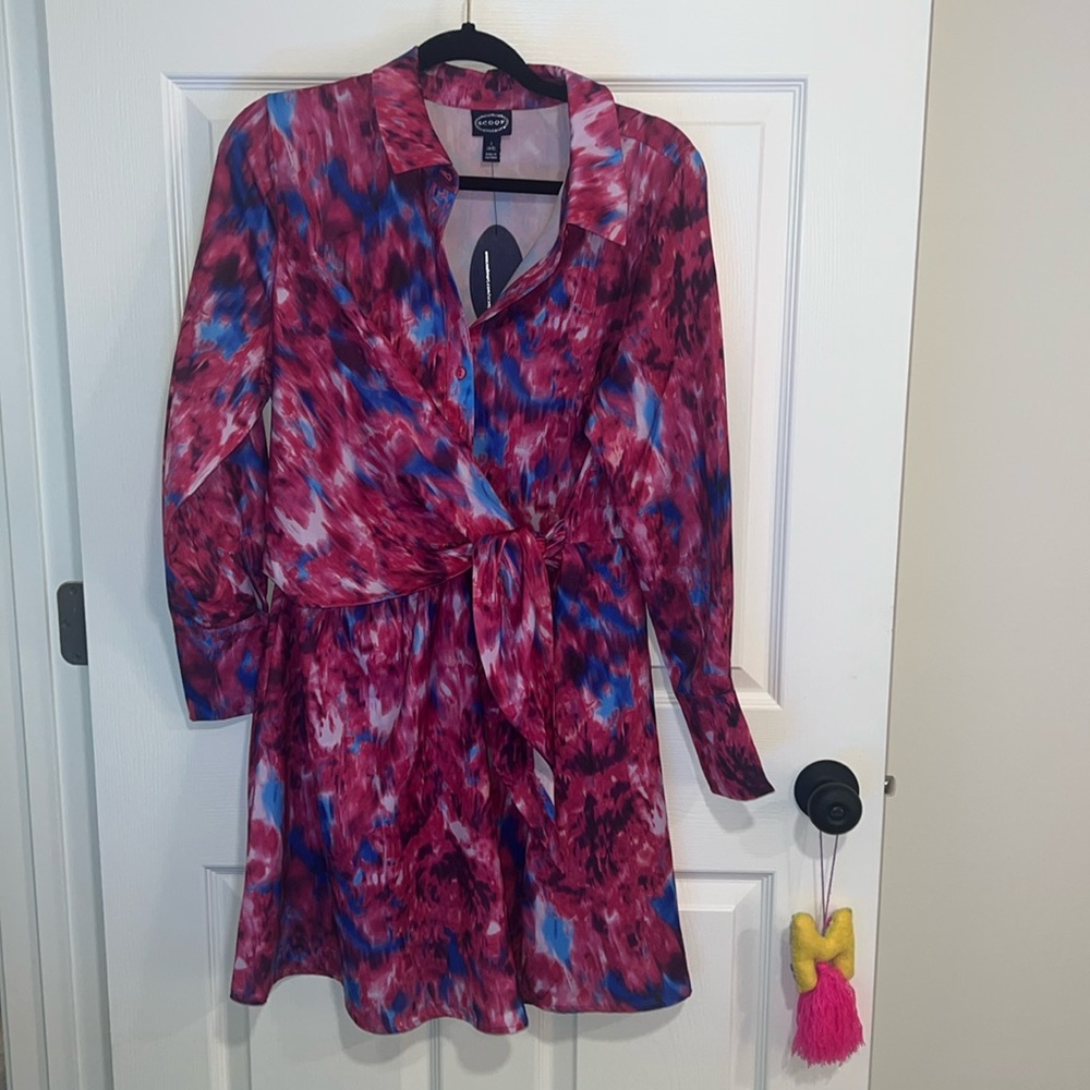 ❌SOLD❌NWT 3/$20 side tie button-up dress